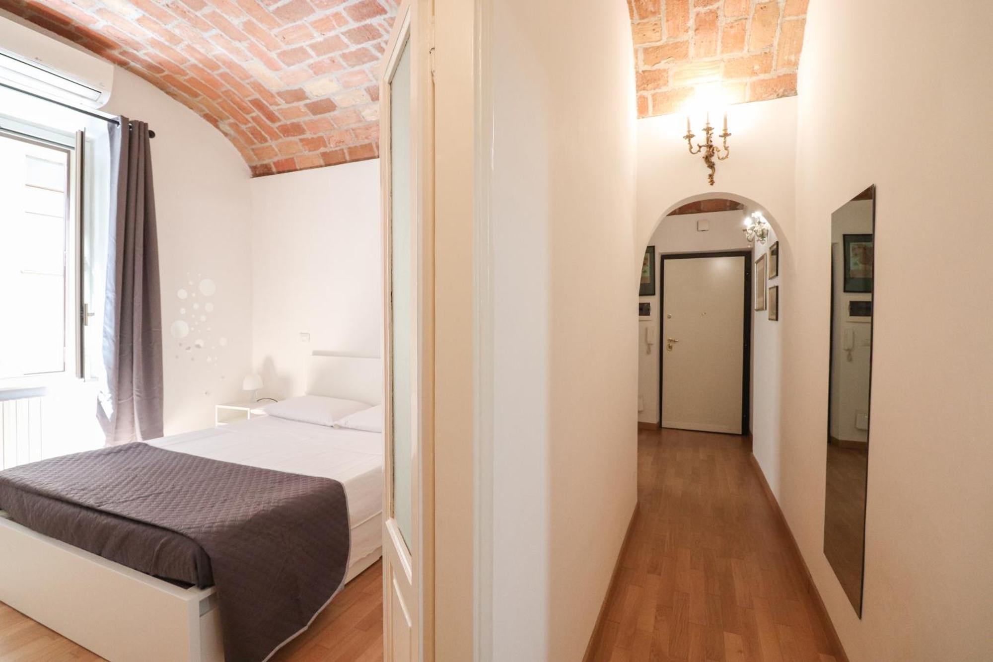 Casa Cecilia A Monti Apartment Rome Exterior photo